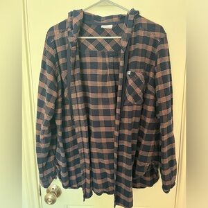 Columbia Flannel Hooded Long Sleeve Shirt. Size XL. Navy blue.